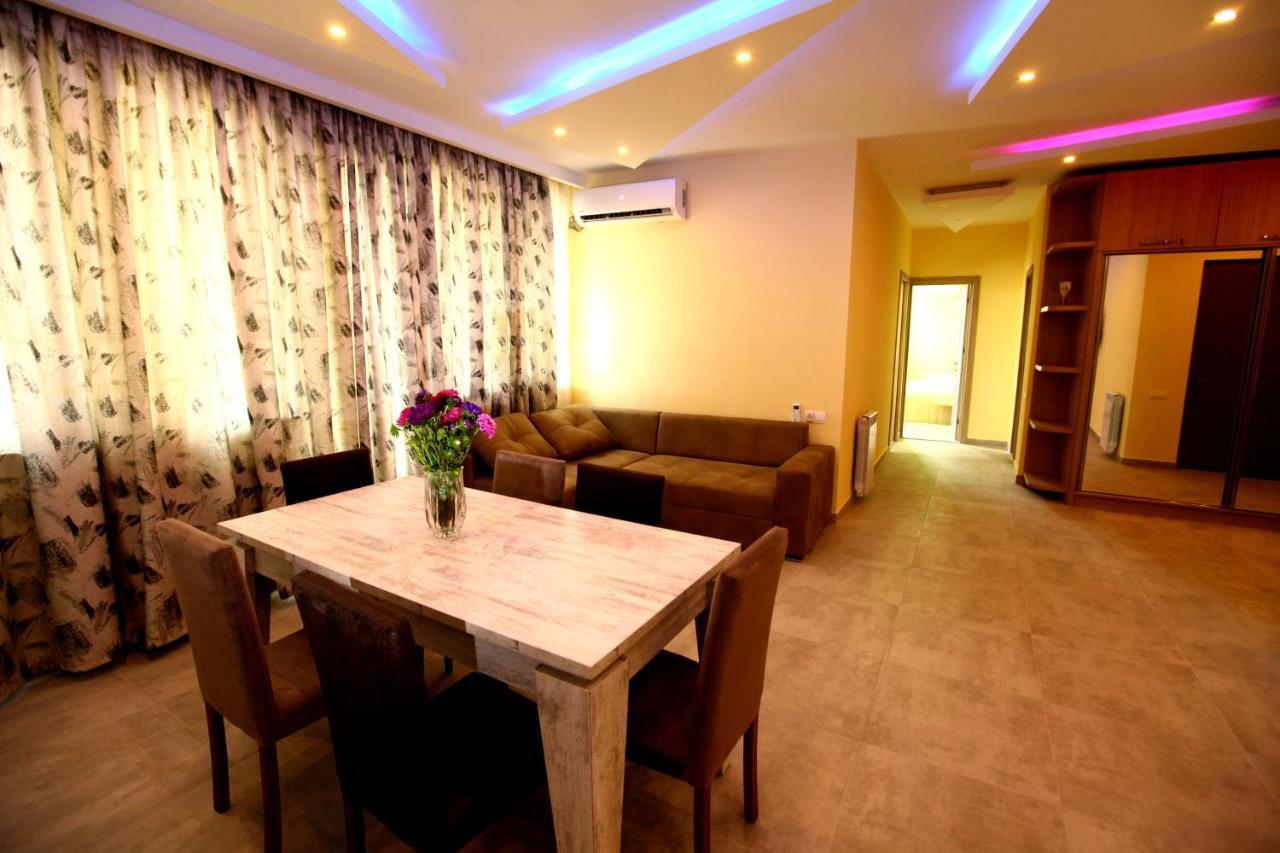 Irakli'S Rooms Tiflis Dış mekan fotoğraf